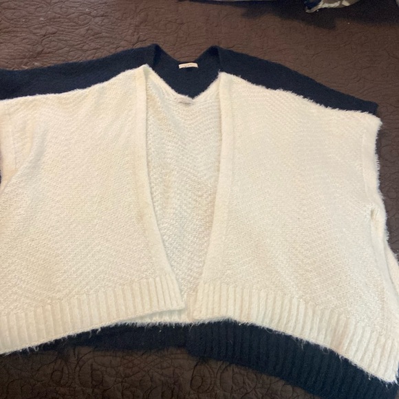 Sweaters - Two sweater open cardigans